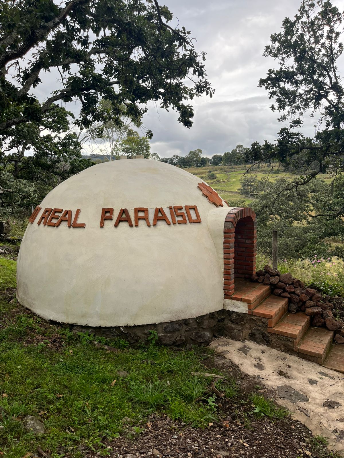Temazcal tradicional y zona de camping en Querétaro